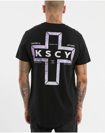 Kiss Chacey - Dominus Dual Curved Tee