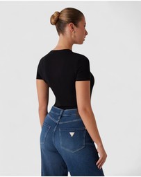 GUESS - Crew Neck Short Sleeve Logo Lace T-Shirt