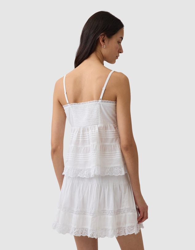 GAP - Sleeveless Lace Longline Top