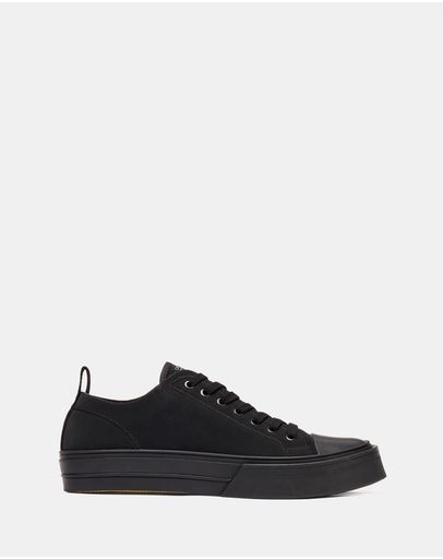 Black/Black