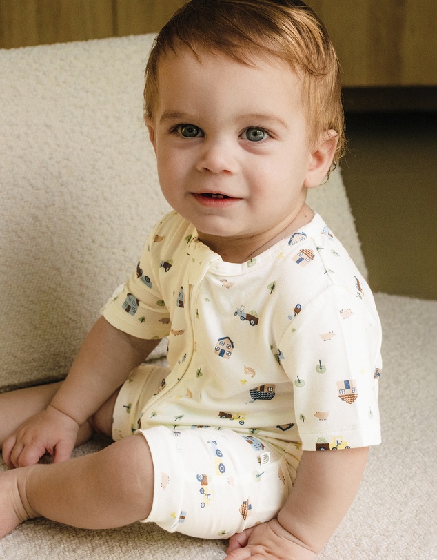 Kynd Baby - Day Or Night Onesie Short Sleeve in Pasture