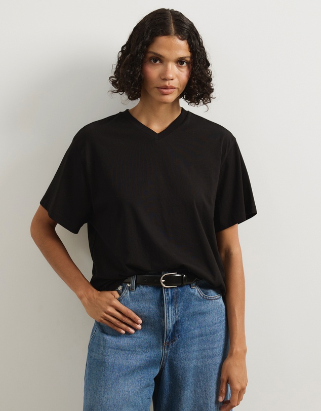 Atmos&Here - High V-Neck Organic Cotton Short Sleeve T-Shirt