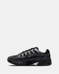 Nike - Nike P-6000 SE - Men's
