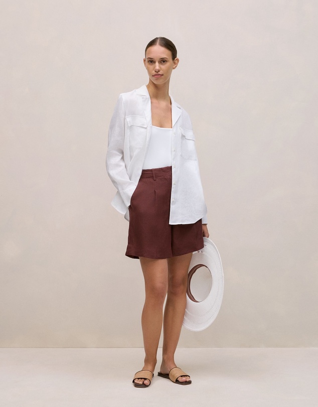 Trenery - Delave Linen Tailored Short in Espresso