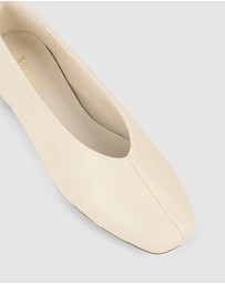 Verali - Euan Ballet Flats