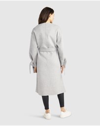 Belle & Bloom - Head Over Heels Collarless Robe Coat