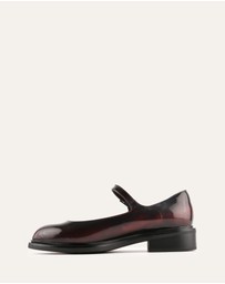 Jo Mercer - Wilde Casual Flats
