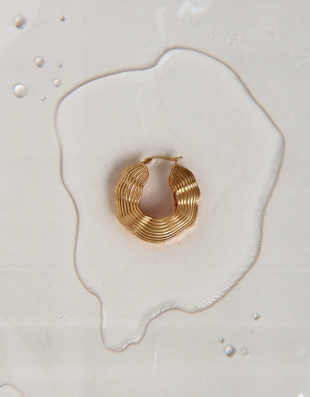 HOUSE OF SLANI - Gold Needra Statement Hoops