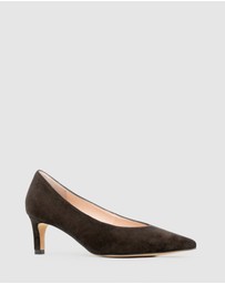 Edward Meller - COSETTE55 Choked Up Pump