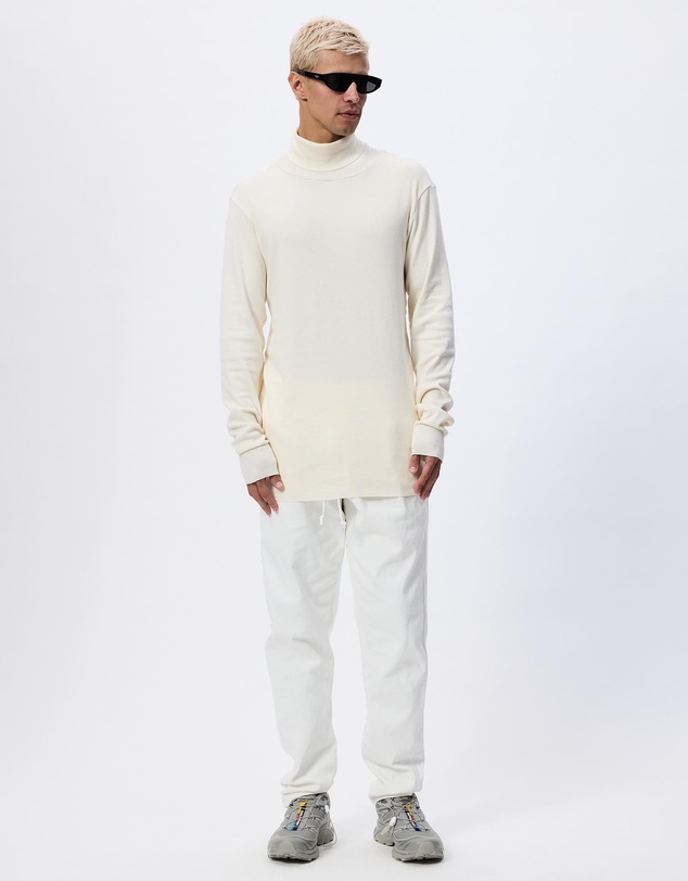Surrounded By Ghosts - The Atacamite Slim Rib Knit Turtle Neck T-Shirt