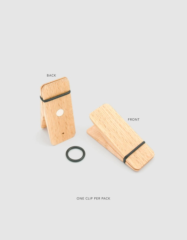 Olive et Oriel - Art Hanging Clip - Oak