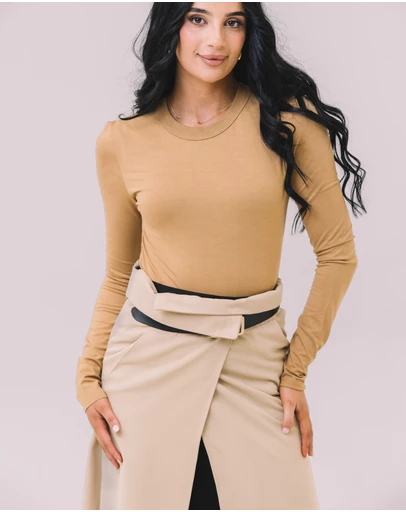 Youmsara - The Amberwood Long Sleeve Tee