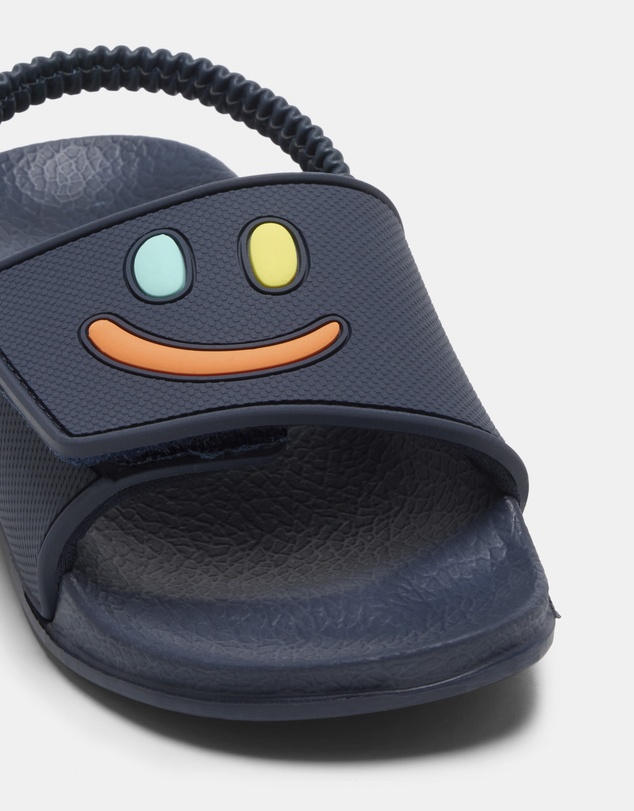 Kicks - Kanon Smile Slide