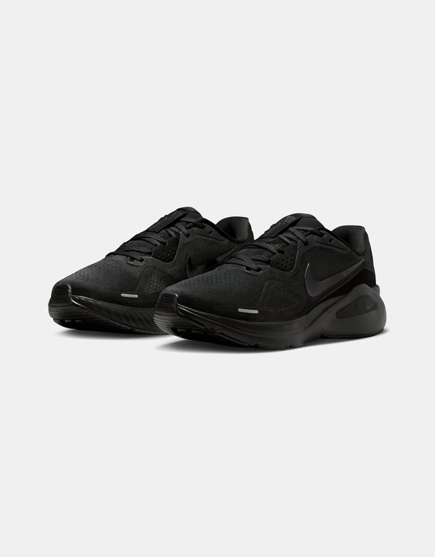 Nike - Structure 26 - Women's