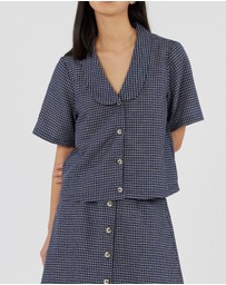 Amelius - Virtuous Check Buttoned Top