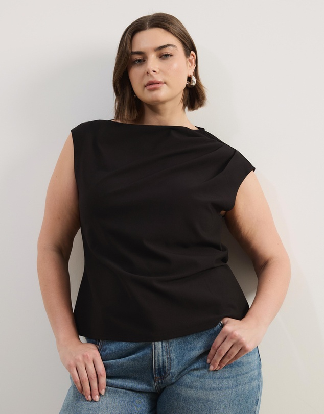 Atmos&Here Curvy - Amaris High Neckline Top