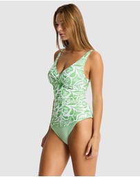 Sea Level Australia - Reef Cross Front Multifit Singlet Top
