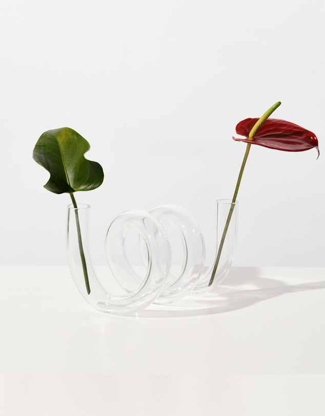 House of Nunu - Curly Vase