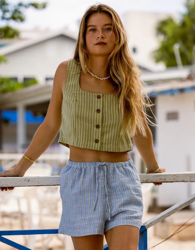 Billabong - Womens Wanderer Elastic Waist Shorts