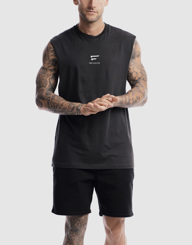First Division - Pro Centre Tank