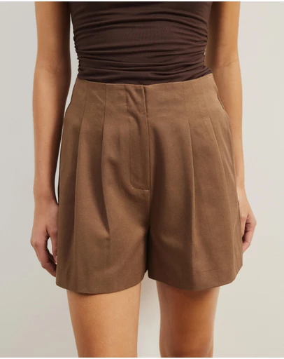 Atmos&Here - Kendal Pleated Tailored Shorts