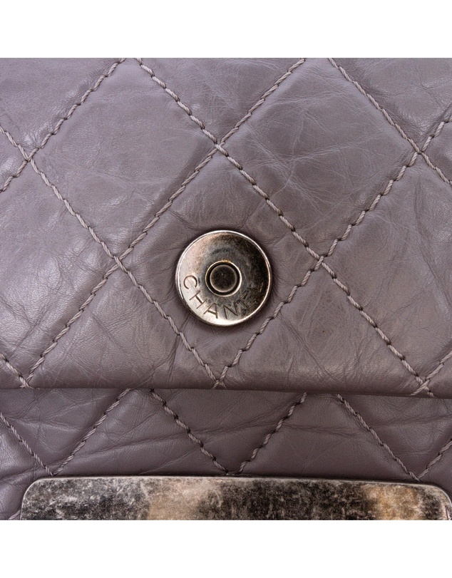 Pre-Loved by Azura Reborn - Pre-Loved chanel Boy Chain Bag Quilted Lambskin