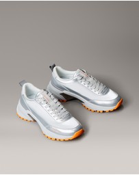Calvin Klein - Trailblazer Shine Runner Sneakers