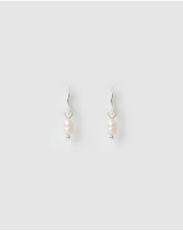 Arms Of Eve - Cordelia Pearl Earrings - Silver
