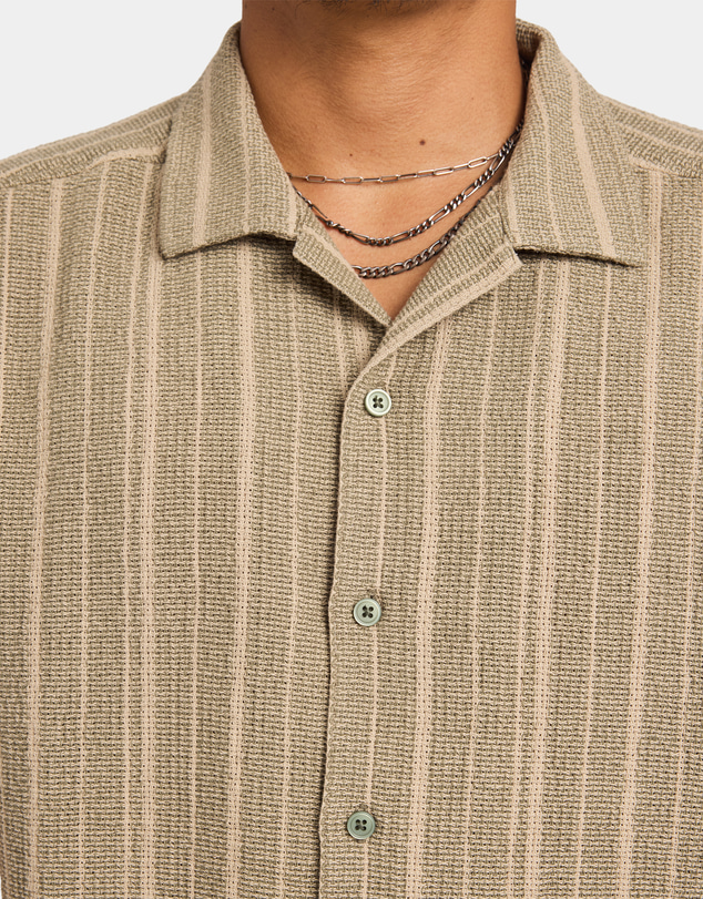 RVCA - Mens Vacancy Stripe Short Sleeve Shirt