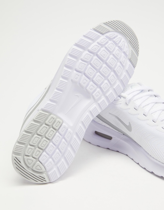 Nike - Air Max Nuaxis - Women's