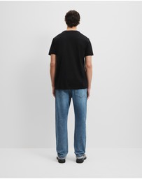 Country Road - Pima Cotton V-neck T-shirt