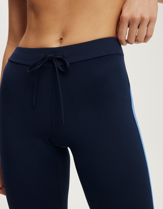 Cotton On Body Active - Ultra Soft Tie Front Cropped Kick Flare