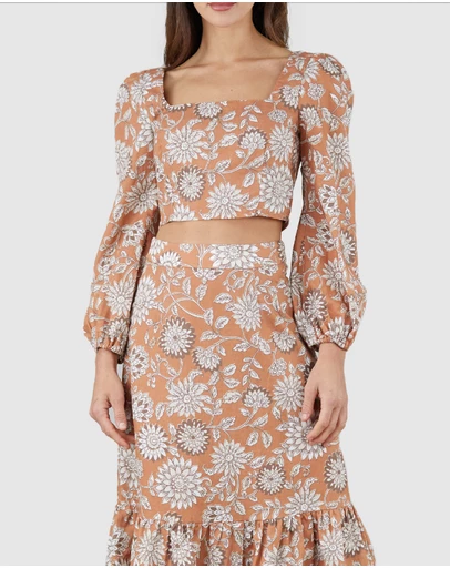 Amelius - Folklore Crop Top