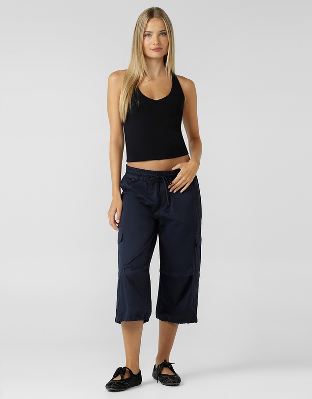 Lorna Jane - Go-To Cropped Cargo Pants