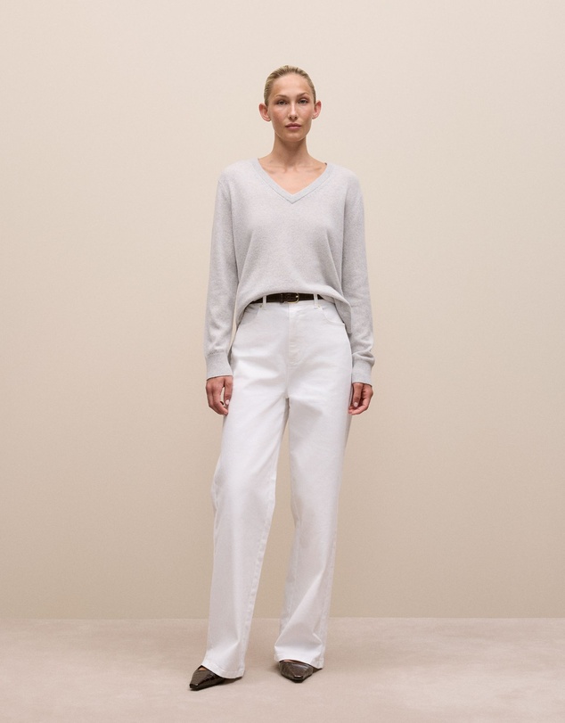 Trenery - Cashmere Relaxed V-neck in Grey Melange