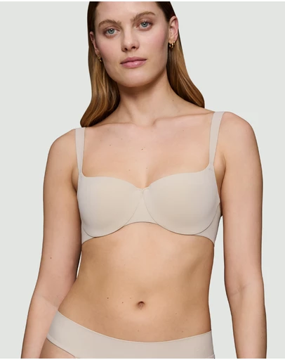 Triumph - Body Make-Up Illusion Smooth Balconette Bra