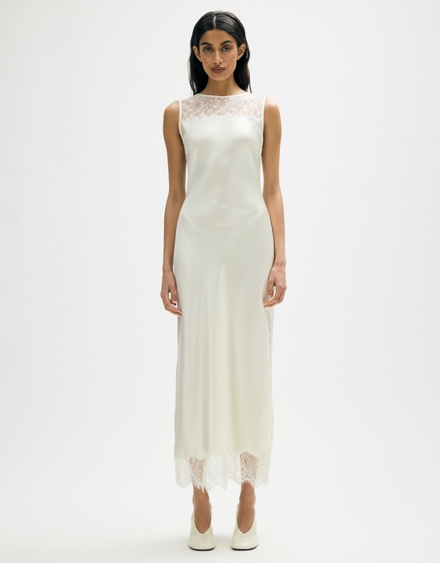 Minima Esenciales - Aisla Lace Midi Dress