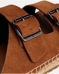 Tommy Hilfiger - Flex Jutte Hilfiger Suede Sandals - Men's
