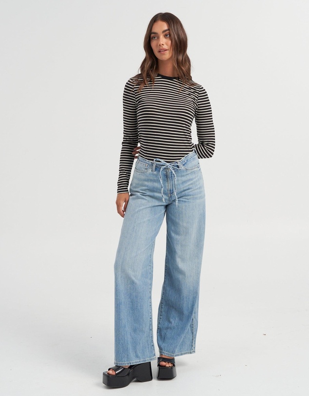 Vero Moda - Annet Wide Fit Jeans