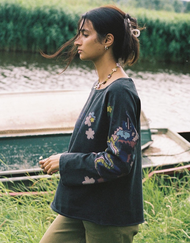 KINGA CSILLA - Petalo Sadie LS Tee