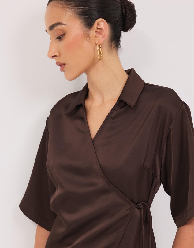 Calli - Easton Satin Shirt