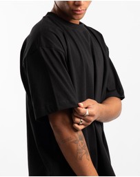 Active Basics - Oversized Tee