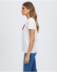 Levi's - The Perfect Tee