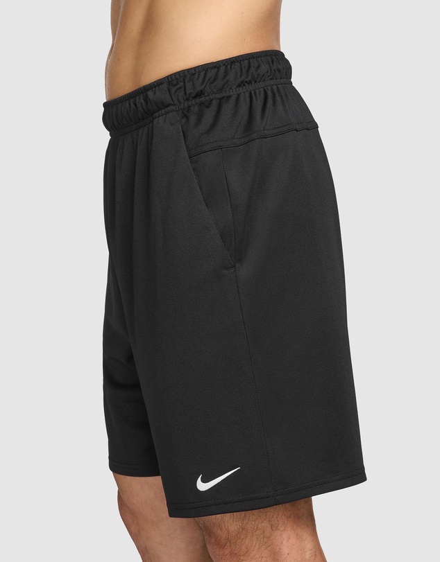 Nike - Nike Totality 9