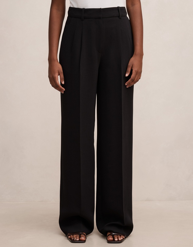 Forever New Petite - Eva Petite Crepe Wide Leg Pants