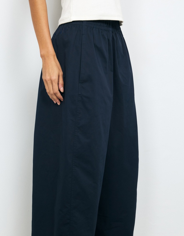 AERE - Organic Cotton Twill Barrel Leg Pants