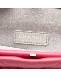 Pre-Loved by Azura Reborn - Pre-Loved Quilted Lambskin Kiss Lock Clutch