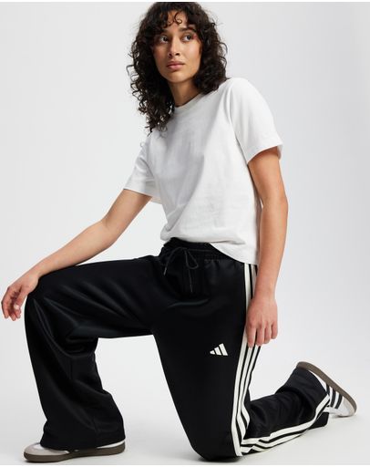 Black & Off White