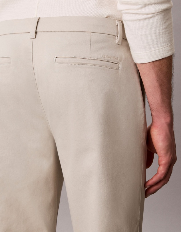 Calvin Klein - Slim Cotton Stretch Chinos