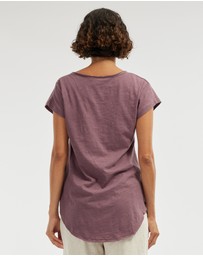 Amelius - Aiden Organic V Neck Tee